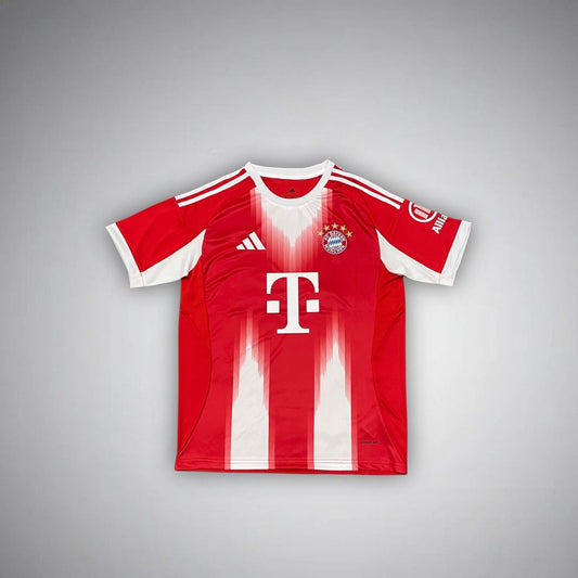 25/26 Bayern München Home Kit